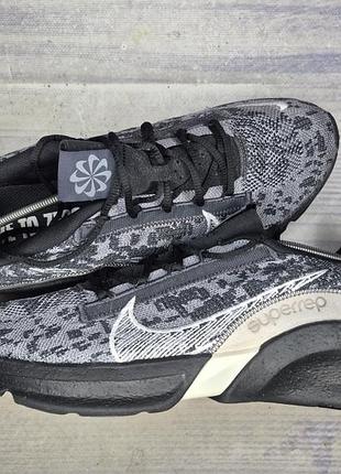 Кроссовки nike superrep