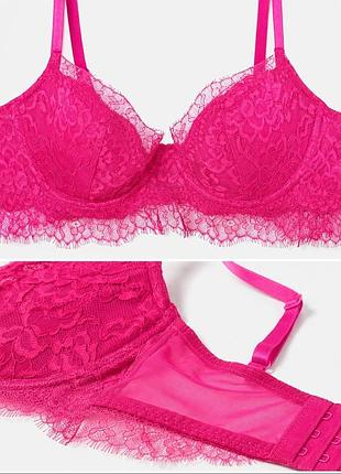 Розовый кружевной бюстгальтер  victoria's secret