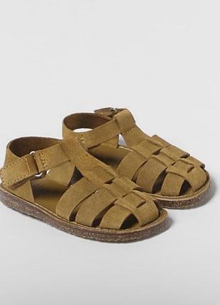 Дитячі шкіряні босоніжки/ сандалі zara