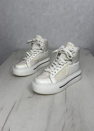 Кросівки prada marco re-nyilon brushed,37