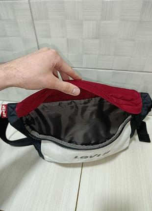 Сумка-бананка levi's 4