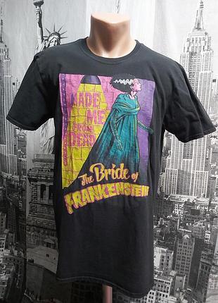 Футболка universal monsters the bride of frankenstein.