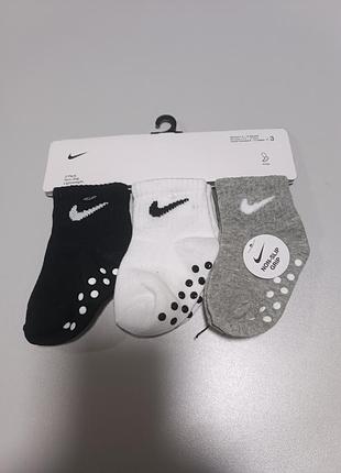 Nike носки антискользящие комплект 3 пары 6-12умесяц