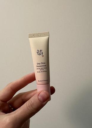 Сонцезахисний крем beauty of joseon day dew sunscreen lightweight spf 50