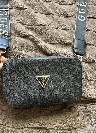 Стильна сумка guess