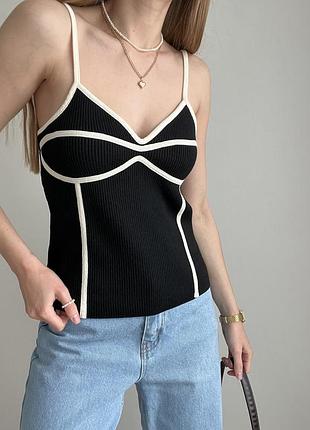 Чорний топ з контрастними швами h&m
