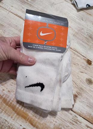 Набор из 3 пар белых спортивных носков nike quarter socks.