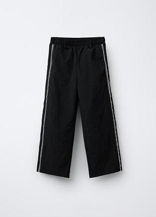 Нейлонові штани zara