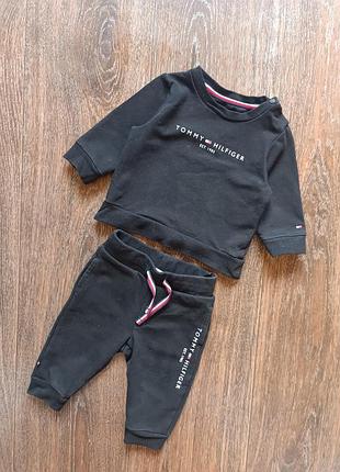 Костюм tommy hilfiger