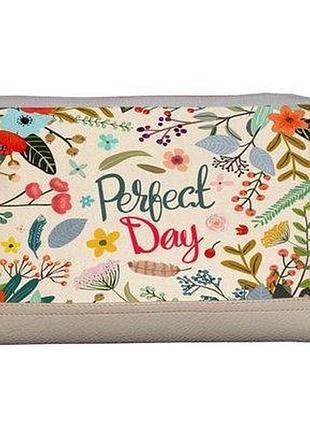 Косметичка дорожня жіноча lovely perfect day