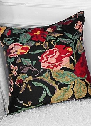 Подушка декоративна (soft) 45x45 см квіткова вишивка. стилізація