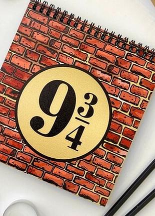 Блокнот sketchbook (квадрат) платформа 9 і 3/4 (гаррі поттер)