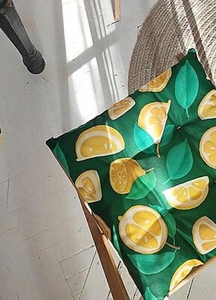 Подушка на стілець із зав'язками лимони