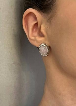 Серьги из серебра с розовым кварцем хартов 2591