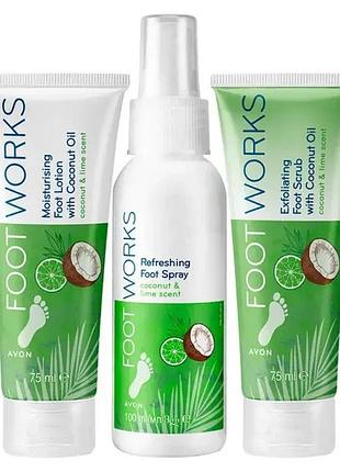 Avon foot works набір для ніг з ароматом кокоса і лайма