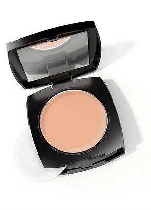 Avon матуюча компактна крем-пудра для обличчя natural beige/бежева