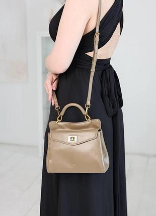 Jw pei lucia classic dark beige 26х25.2х10