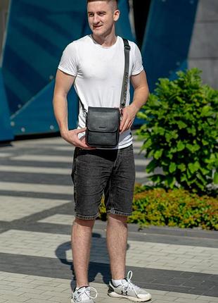 Шкіряна чоловіча сумка-месенджер через плече чорна tiding bag td-23433
