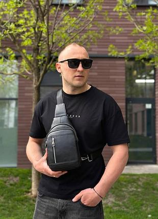 Чоловічий стильний чорний шкіряний слінг на плече tiding bag 7862