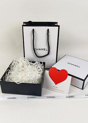 Комплект пакет chanel и коробка chanel, размер 145х145 мм, белый цвет, с черной веревочной ручкой и