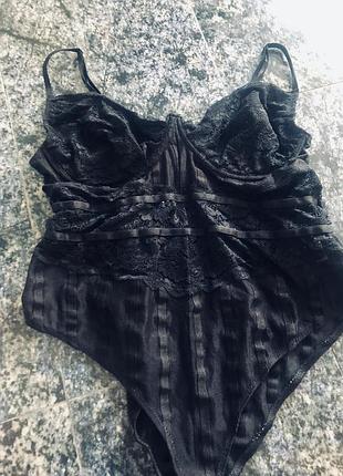 Боди  river  island