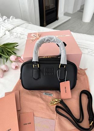 Miu miu black 23x12x8