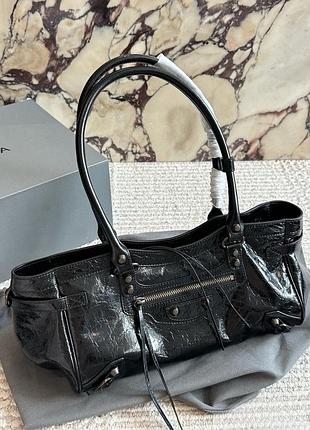 Balenciaga le city east-west 32х18