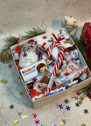 Жіночий подарунковий набір зі солодощами 20*20*10