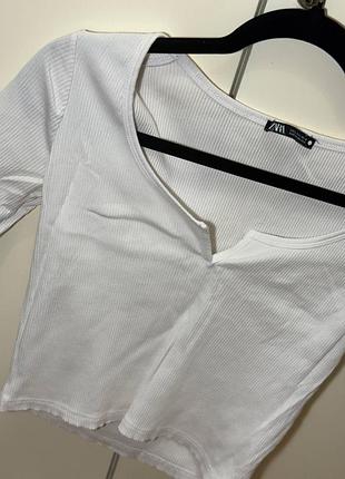 Zara, вкорочена футболка жіноча