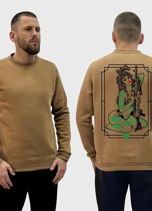 Мужской свитшот на флисе с принтом девушка с винтовкой и зелеными тату sunset goons, койот