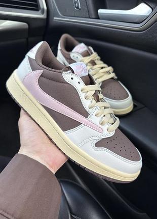 Жіночі кросівки nike air jordan 1 travis scott dark pony