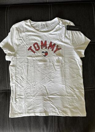 Tommy hilfiger футболка розміру s