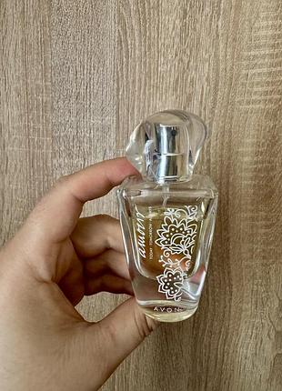 Парфумована вода avon amour 30 мл
