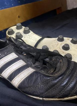 Бутси в ідеальному стані для футболу adidas