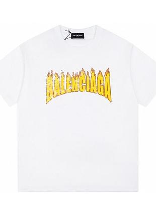 Чоловіча футболка balenciaga