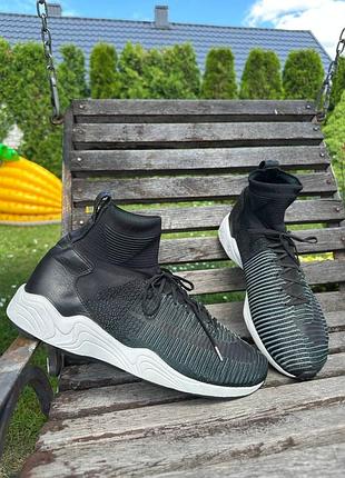 Кросівки nike