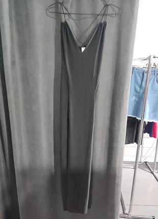 Сукня boohoo
розмір uk 12
