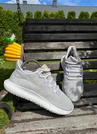 Кросівки adidas