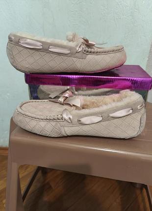 Уггі мокасини