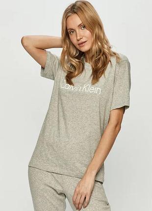 Жіноча футболка calvin klein xl