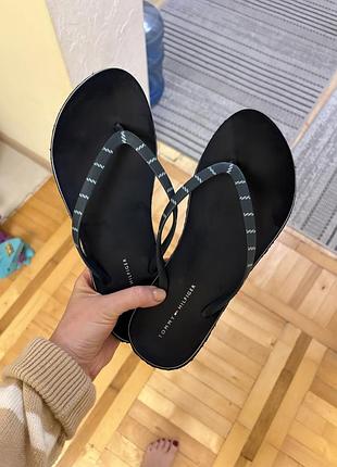 Шльопанці tommy hilfiger 38