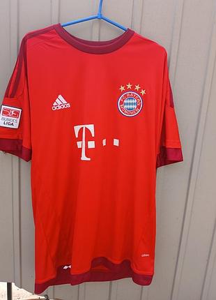 Мужская спортивная футболка adidas спортивный клуб bayern мюнхен.
