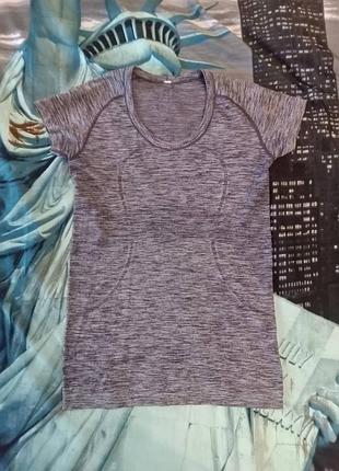 Lululemon athletica swiftly tech short sleeve crew. бігова футболка.