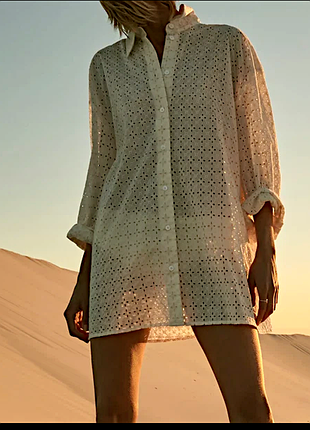 Сорочка з ажурною вишивкою zara