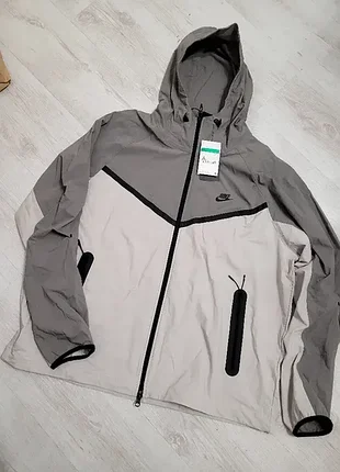 Зіпка ветровка nike sportswear tech woven нова original