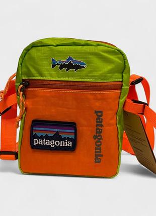 Сумка patagonia з патчем 21*16 салатово-помаранчева