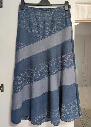 Джинсова спідниця  міді  у техніці печворк від marks & spencer, лінійка indigo collection💙💙
