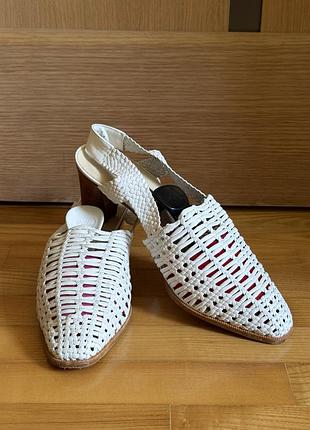 Ексклюзивні шкіряні босоніжки люкс-бренду bally