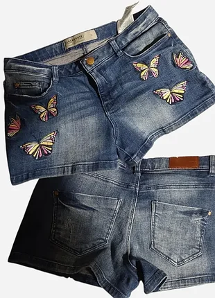 Джинсові шорти з вишивкою метелики р.36 на s-xs