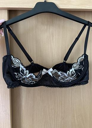 Жіночий бюстгальтер з мереживом чорний розмір 40/42-l/xl
